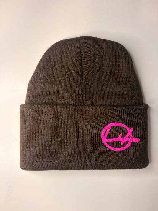 LU STUDIOS - Beanie Brown